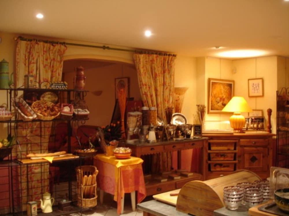 Hotel Mireille Arles Ngoại thất bức ảnh