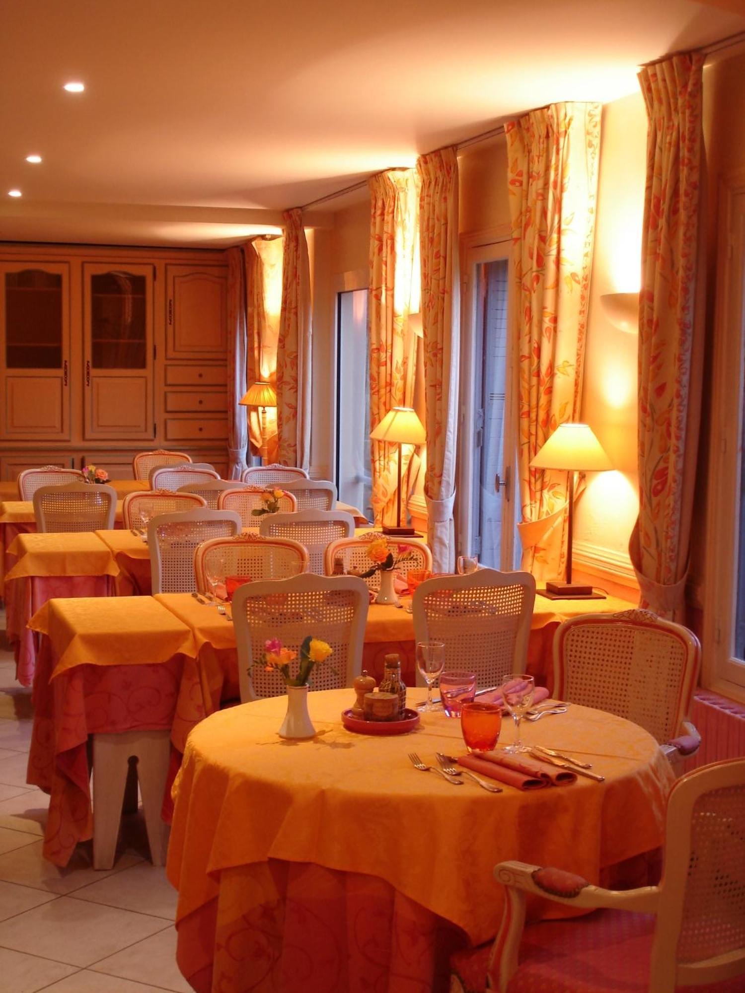 Hotel Mireille Arles Ngoại thất bức ảnh