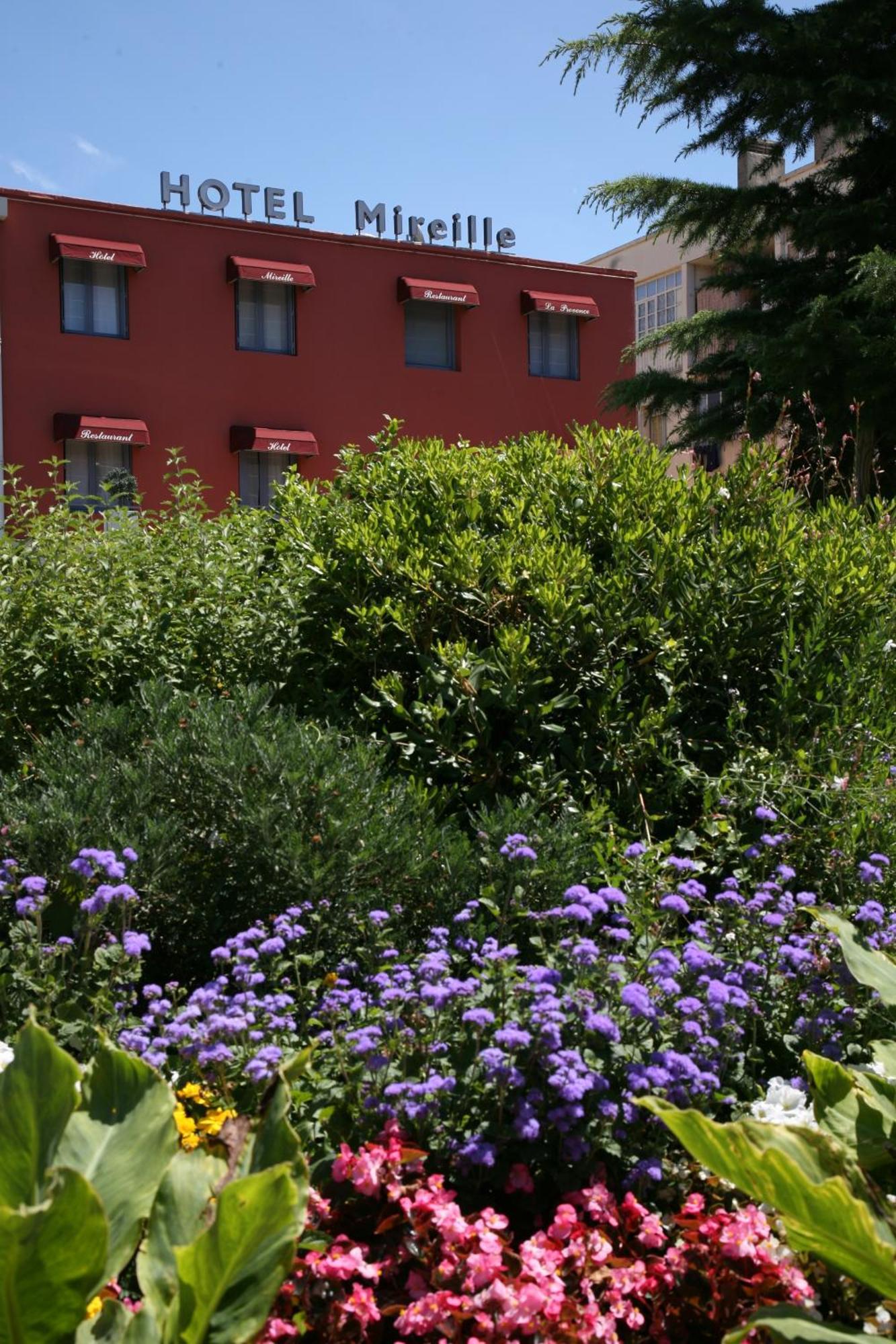 Hotel Mireille Arles Ngoại thất bức ảnh