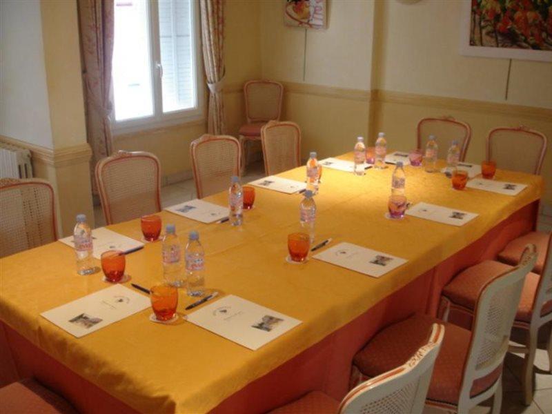 Hotel Mireille Arles Ngoại thất bức ảnh