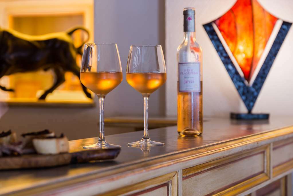 Hotel Mireille Arles Nhà hàng bức ảnh